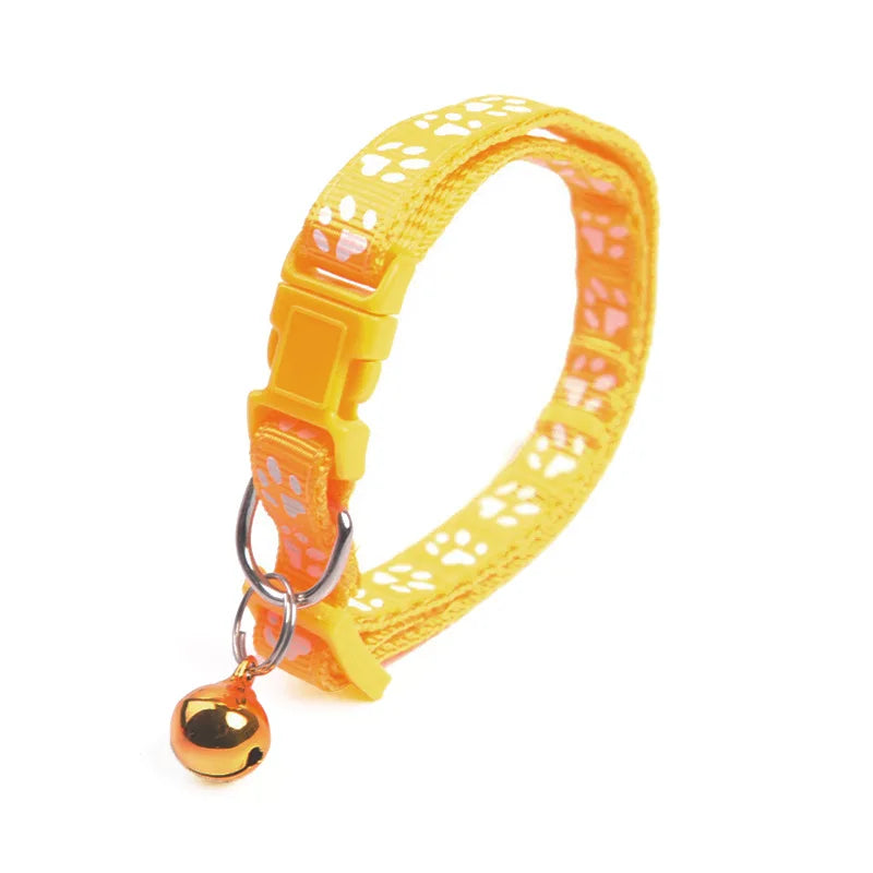 05-Collare con campanellino per gatti e cani.