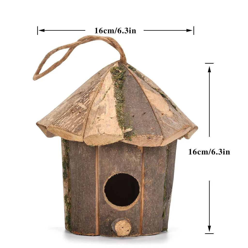 Mini casa per colibrì artigianale.