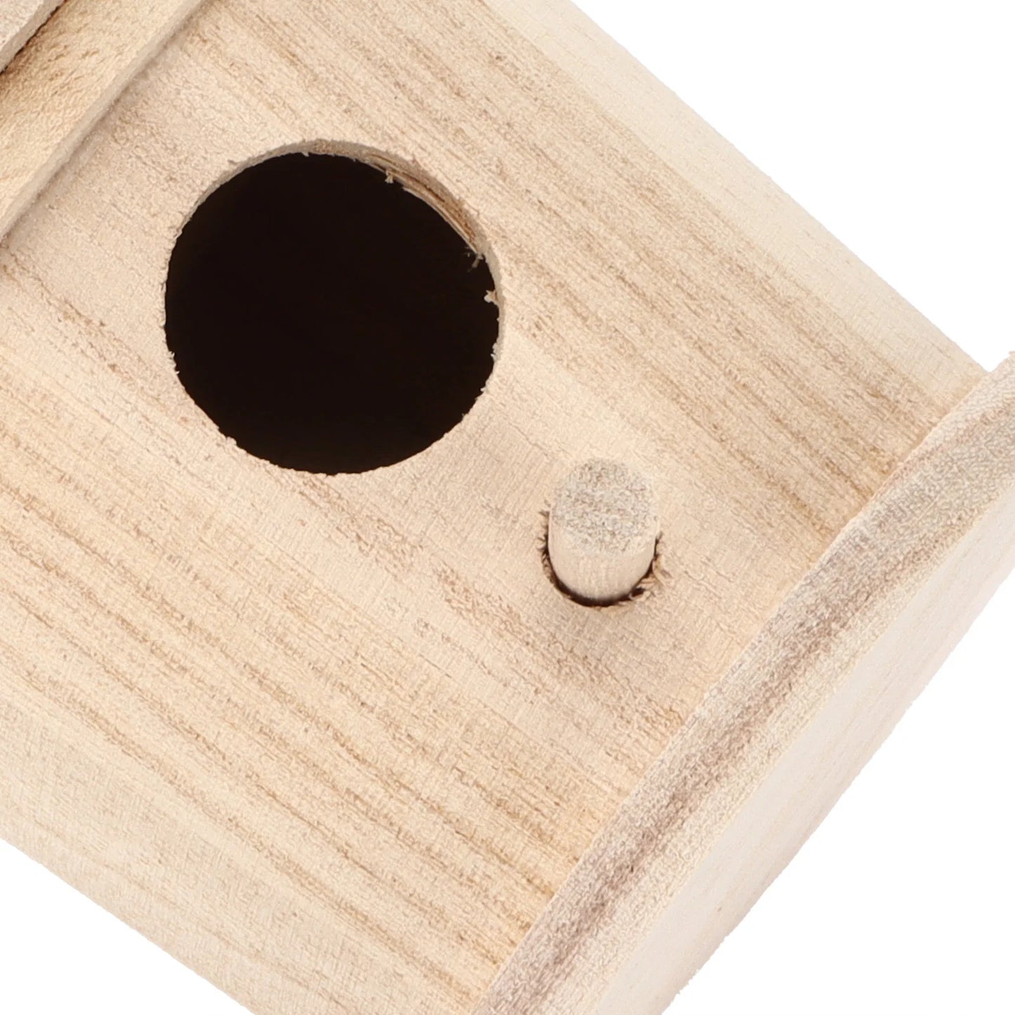 27-Casetta per uccelli in legno.