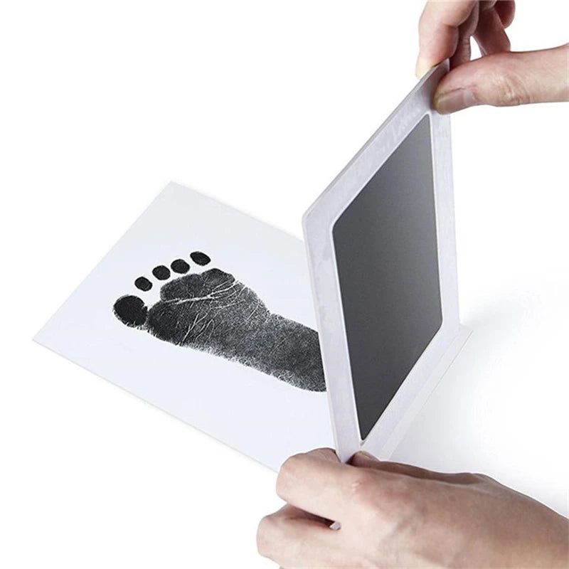 1PC Pet Dog Cat Baby Handprint Footprint Contactless Stamp Pad 100% Non-toxic and Mess-free Ink Pads Kits for DIY Photo Prints