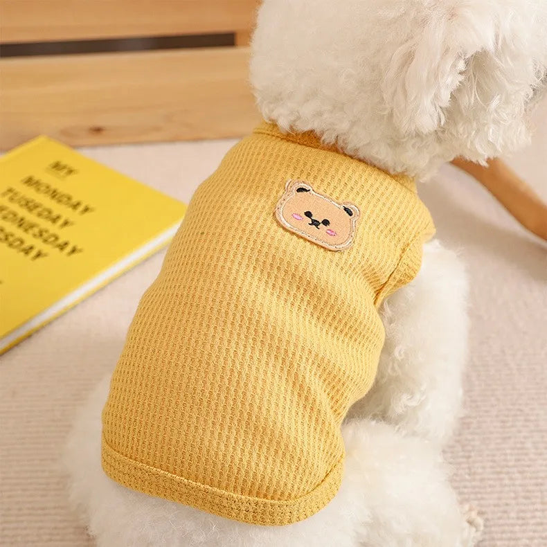 Vestiti Dog Vest Pet Cat Clothing Four Colors Of Polyester Fabric Breathable Sweat Resistant Easy To Clean Fun Viewing