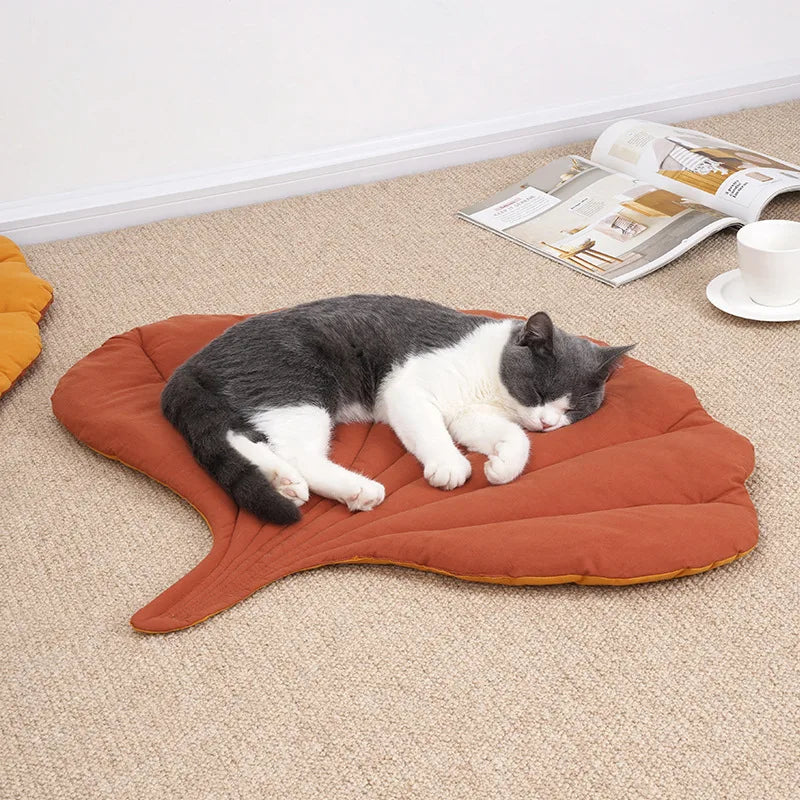 Tappetini Cat Bed Mats Soft Cotton Leaf Shaped Kitten Cat Puppy Dog Bed Mat Sleep Blanket Home Pets Double Sided  Pad Floor Rugs Washable