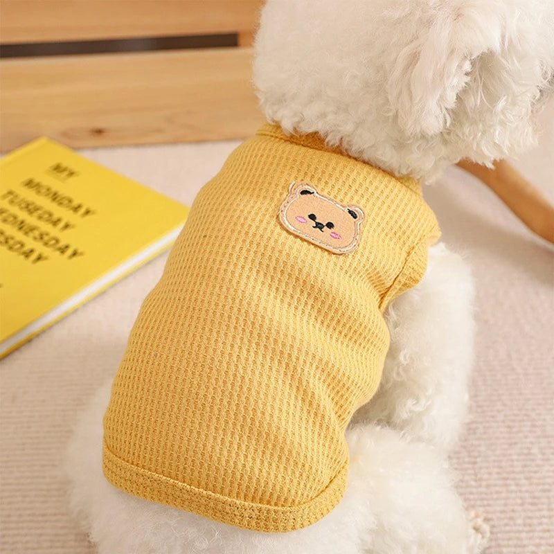 Vestiti Dog Vest Pet Cat Clothing Four Colors Of Polyester Fabric Breathable Sweat Resistant Easy To Clean Fun Viewing
