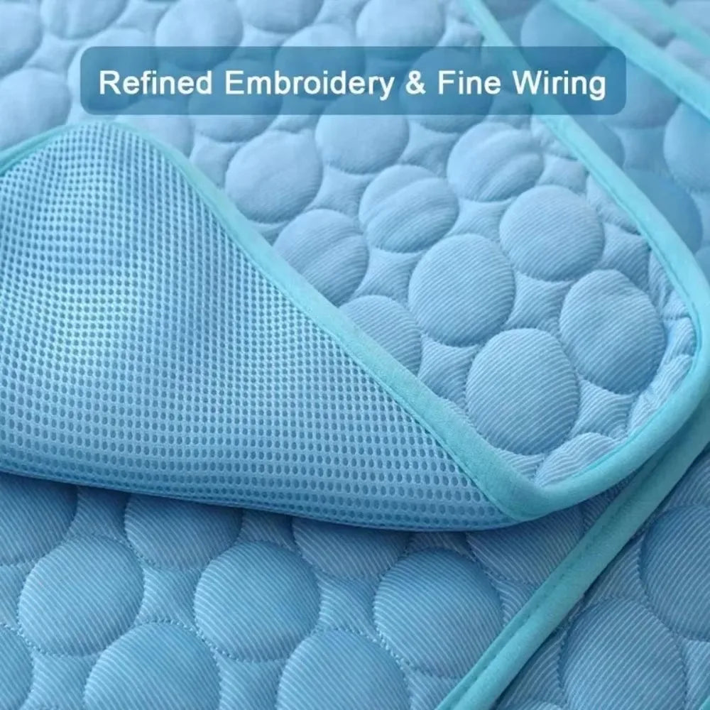 Pet Cooling Mat Dog Cat Ice Silk Pads Summer Pets Breathable Cooling Pad Washable Reusable Bite Resistance Pet Cat Sleeping Pad